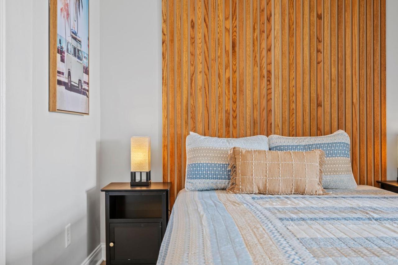 ☆Live On The Water! Lake Palmetto Palm W/ Patio - 10Min To Downtown & Beaches☆ Charleston Buitenkant foto