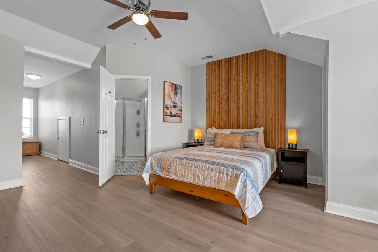 ☆Live On The Water! Lake Palmetto Palm W/ Patio - 10Min To Downtown & Beaches☆ Charleston Buitenkant foto