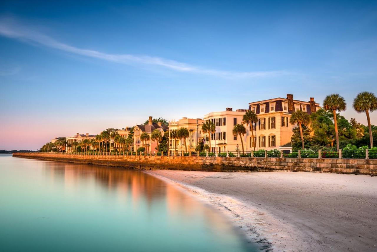 ☆Live On The Water! Lake Palmetto Palm W/ Patio - 10Min To Downtown & Beaches☆ Charleston Buitenkant foto